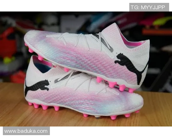 球星号码后卫足球鞋排名及推荐 优质鞋款助力防守表现提升